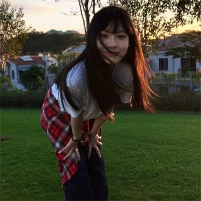 尼娜·凯莉 
